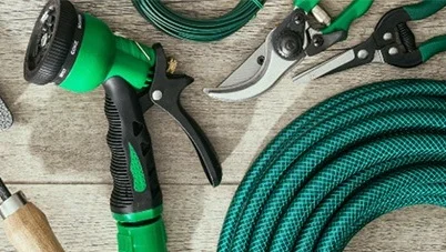 Банка ДСК и Експресбанк