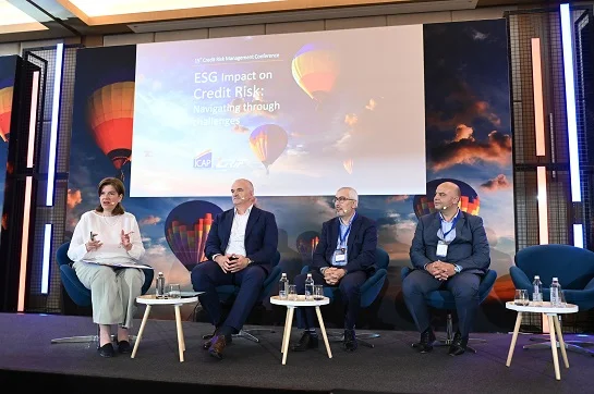 Участие на Банка ДСК в конференция