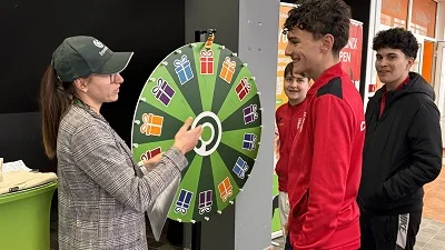 Разгледай детски дебитни карти