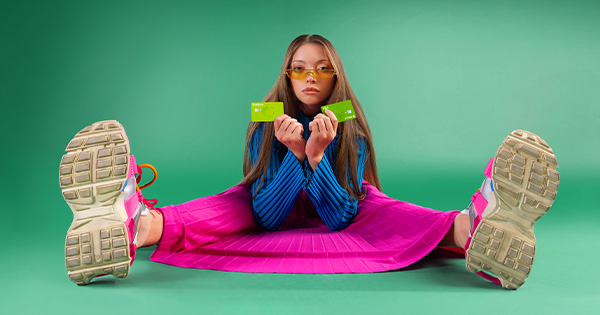 contactless-VISA-debit-card