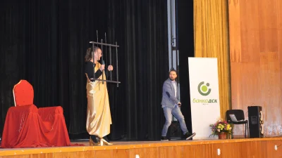 Две инициативи за финансовата грамотност сред младите хора от Банка ДСК